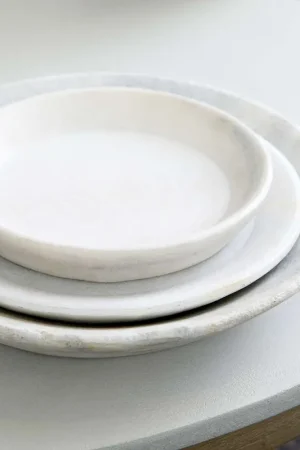 One Day Deal Ronds Tray By Cyan Design - White-Cream