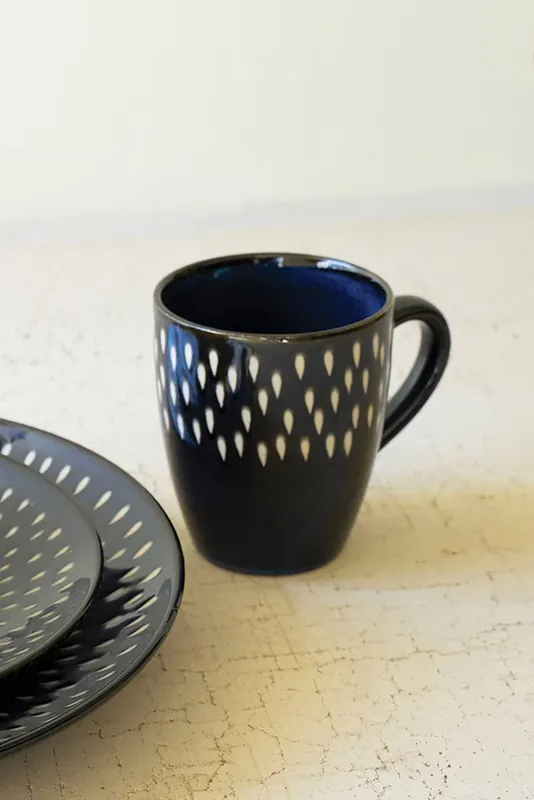 Set Of Four Blue And White Ceramic Mugs (Min 2) By Kalalou Best Price