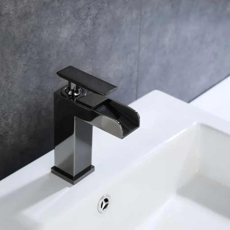 Legion Furniture ZY8001 Glossy Black 1.5 GPM Faucet With Pop-up Drain One Day Deal
