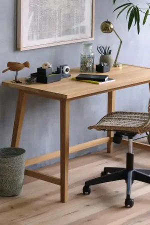 Budget Takara Desk By Texture Designideas